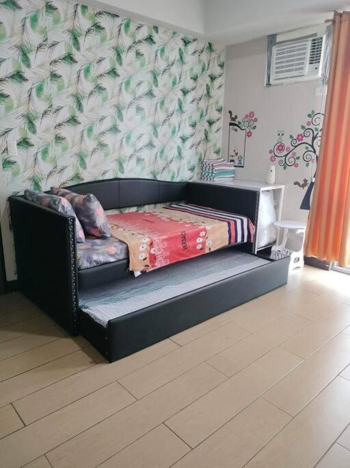 Cubao Manhattan Heights, Unit 8Bc Tower B, 1 Br Manila Esterno foto